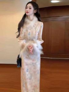 New Chinese Style National Trend Improved Cheongsam Dress Womens Winter New Year Battle Robe High-End Feel Fleece Lined Unique Retro Long Dress