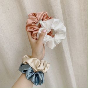 SCRUNCHIE IKAT RAMBUT KOREA WANITA AKSESORIS RAMBUT POLOS SATIN AK52 NOMIDE