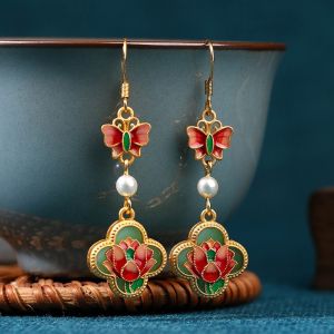 Elegant Vintage Chinese Earrings with Enamel Color for Hanfu Qipao And Ma Face Skirt Waterdrop Shape Jewelry Accessories