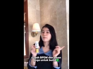 VIERA Face Toner with Honey ExtractNiacinamide & Gluthation 100ml Toner Pencerah Pelembab Wajah Mengecilkan pori-pori Mencerahkan Mengurangi Munculnya Jerawat BPOM
