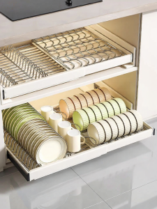B&W | Retractable Stainless Steel Cutlery Rack