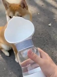 BÌNH NƯỚC DI ĐỘNG CHO CHÓ MÈO đồ đựng thức ăn nước uống cho thú cưng vật nuôi water bottle for dog cat pet LOTA SHOP