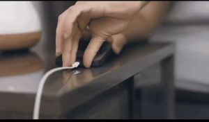 Klip Holder Kabel Model Jempol Gantungan Kait Kabel Bentuk Jempol Serbaguna