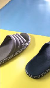 SandSo - Q4M Exo Sandals Pria Karet Rubber Empuk Lentur Sandal Slip On Slipper Flip Flop Flipper Flat Teplek Sendal Slop Selop Slide Sol Sole Kasual Laki Dewasa Jelly Rumah Kamar Mandi Pantai Anti Air Licin Waterproof Polos Plain Cowo Cowok Serbaguna