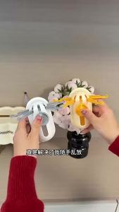 Practical Plastic 5 Claws Telescopic Hook Wall Mounted Strong Adhesive Kitchen Utensil Hook Space Saving Key Holder for Kitchen