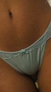 XIXILI VALERIE FLATTERING DROP-V FLORAL LACE BOYLEG PANTY