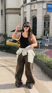 <ไม่ต้องเผื่อไซส์> HUEGAH Leo Jeans กางเกงยีนส์ขากระบอกใหญ่ ลายเสือ