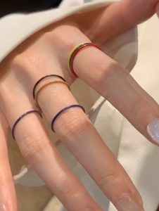 Zoozmini Colorful Thin Ring Set of 7 Womens Simple Design Sensation Rings Titanium Steel Fashionable Jewelry Accessories