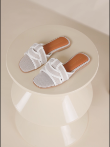 YOTO French Retro Linen Woven Slide Sandals for Women New Square Toe Cross-Strap Flat Slippers Commuter Versatile Casual Shoes