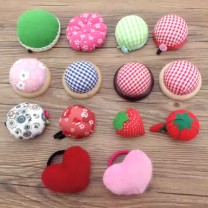 1Pc Wooden Base Pin Cushion Pincushion Half Round Needle Cushion For DIY Craft Sewing Accessories