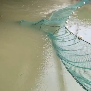 Large Imported Fishing Nets 2*1*2M Foldable River Blocking Net Portable Fish Shrimp Mesh Cage
