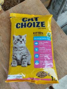 cat choize kitten salmon with milk makanan kucing