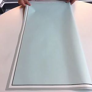 20 LEMBAR Kertas Bunga Double Frame Waterproof / Kertas Buket Bunga Florist Cellophane Dua Garis Warna 6102