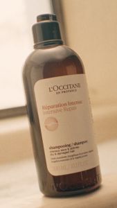 LOccitane Intensive Repair Shampoo 75ml - Sampo Melembabkan Rambut Rusak Kering