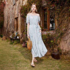 XIANGYING | Shoulder Off Bubble Sleeve Mid-length Dress