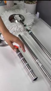 ไม้ม็อบสแตนเลส อะไหล่ผ้าม็อบ Spin Mop ไม่เป็นสนิม ไม้ม็อบทำความสะอาด ไม้ถูพื้น+ผ้าไมโครไฟเบอร์ หมุนได้ 360 องศา ผ้าหนา ดูดซับน้ำได้ดี ใช้งานสะดวก ถูง่าย