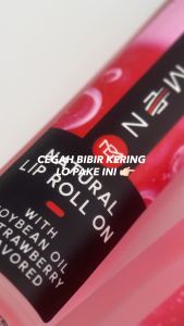 BARMEN Natural Lip Roll On With Soybean Oil & Strawberry Flavored - Perawatan Bibir Pria Untuk Bibir Hitam Kering dan Pecah - Pecah