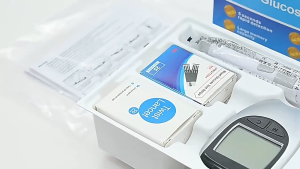 เครื่องตรวจวัดระดับน้ำตาลในเลือด เครื่องตรวจน้ำตาล เครื่องตรวจ+เข็มเจาะ+แผ่น แม่นยำ100%