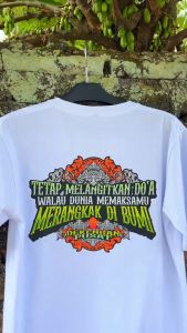 Kaos DEKENGAN PUSAT Vol2 by MarkasKaos.id / Kaos Kata Kata / Kaos Kekinian / Kaos Islami / Kaos Viral / Kaos Distro Premium / Kaos Pekerja Keras / Kaos Profesi Keren / Kaos Pria Wanita / Kaos Cotton Combed 24s
