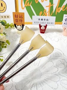1 Pcs Back Scratcher Stainless Steel Adjustable Telescopic Scratching Extendable Itch Relief Tool