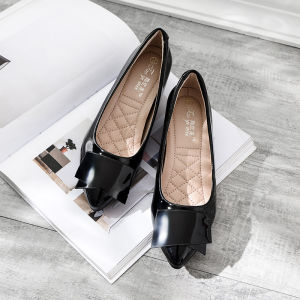 Gommino Female 2024 New Arrival Easiest for Match All Year Round Pointed Toe Flats White Patent Leather Flats Lady Mid-High Wedge Flats Female