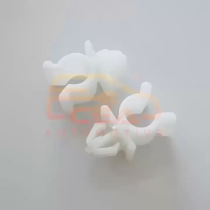 1PCS NISSAN SENTRA N16 SKYLINE X-TRAIL T30 NAVARA SERENA HYUNDAI FRONT BONNET STAND HOOD CLIP