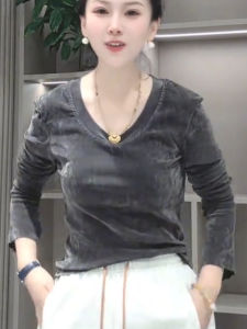 SUOXIMENG | Gray Velvet Long Sleeve V-Neck Top Womens Slim Fit Commute Style Autumn New Arrival Fashionable Casual Thinming Effect