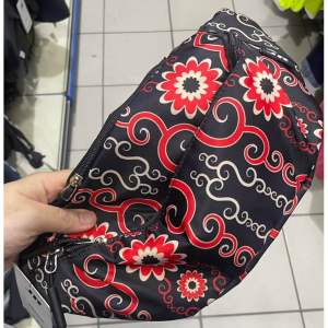 Sarawak batik bumbag/ waist bag/ Sling bag/ bag/ beg/ 砂拉越巴迪腰包