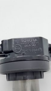 New denso Ignition Coil Toyota Altis 2009-2019 WISH Genuine center (Made in Japan) 90919-02258