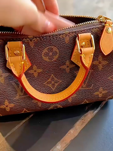 [SG STOCKS] Pocket Handheld Mirror /  Vanity Mirror / Makeup Mirror Portable Travel Size Mirror / Adjustable Angle Mirror