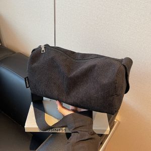 กระเป๋าผ้าใบ Canvas Shoulder Bag สำหรับผู้หญิง ปี 2024 กระเป๋าสะพายข้างแบบลำลองขนาดเล็ก กระเป๋าเดินทาง กระเป๋าใส่หมอน กระเป๋าสะพายข้างผ้ากำมะหยี่ลายทาง สไตล์เกาหลี