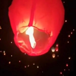 Gifts Home Lampion Terbang / 1Pcs Flying Sky Lanterns warna-warni / Lentera terbang tahun baru imlek