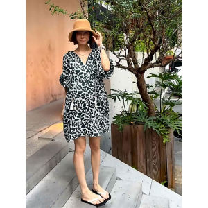 ชุดเดรสคอวีแขนยาวผ้าลินินหลวมๆ สำหรับผู้หญิง สไตล์ฝรั่งเศส ฤดูใบไม้ร่วง ชุดเดรสแขนยาวผ้าลินินบางพิมพ์ลาย ชุดเดรสยาวปานกลาง