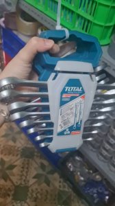 Bộ 8 cờ lê vòng miệng 2 chiều tự động Total