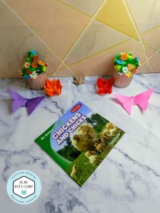 Chickens and Chicks (An Animal Family: Early Reader)