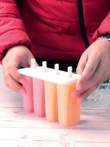 แม่พิมพ์ไอศกรีม แม่พิมพ์ไอติม DIY ทำความสะอาดง่าย สำหรับทำไอติมโฮมเมด เหมาะสำหรับงานปาร์ตี้ฤดูร้อนและใช้ในครัว