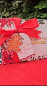 BOX UK 19X10.5X9 CM PREMIUM KOTAK KUE NATAL TAHUN BARU