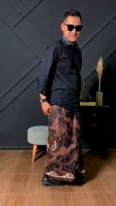 Sarung Batik Pria: Keindahan dan Tradisi
