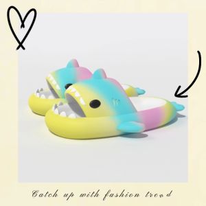 KDAShop รองเท้าแตะลายฉลามคัลเลอร์ฟูล สีฟรีสไตล์ 3 ตัว แมทซ์เป็นอะไรก็น่ารัก