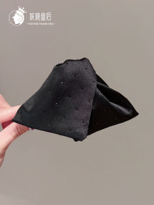 Flash Diamond Black Shell TriangularHair ClawClip Elegant Korean Style Shark Clip for Medium Long Straight Hair Accessories