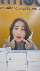 Son Dưỡng Môi Respara Hàn Quốc: dưỡng môi căng lâu trôi bền màu không chì không vón bã