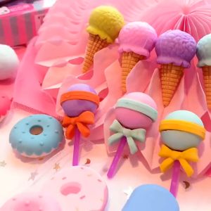 Set Pemadam Comel Bentuk Aiskrim Donat Lolipop Hadiah Budak Sekolah Prasekolah Kanak Kanak Cute Dessert Lollipop Eraser Box Eraser Set Kindergarten Gift Students Birthday 甜品棒棒糖橡皮擦盒装橡皮擦套装幼儿园小朋友礼物送全班同学生日礼物分享 A853