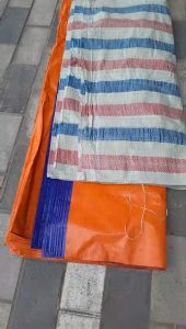 Bạt che mưa nắng che chắn công trình làm lều trại (bạt kẻ và bạt 2 lớp) bán theo mét