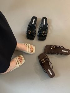 Design Stylish Flat Sandals Women