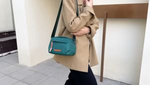 Tas colorful fox 2204 Tas selempang wanita colorful fox nilon anti air tas selempang import tas cantik wanita sling bag wanita
