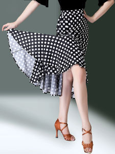 ชุดรำลาตินสำหรับผู้หญิง กระโปรงสั้นทรงหางปลาเซ็กซี่ กระโปรงสั้นลายจุด กระโปรงสั้นทรงฮอลลีวูด ชุดรำลาติน 2025 ใหม่