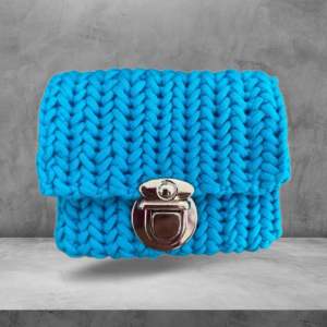 Handmade crochet fabric polyester yarn buckle wallet