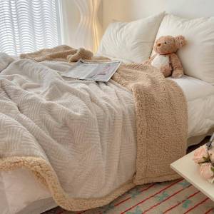 Floral Pattern Thick Rabbit and Lamb Fur Blanket