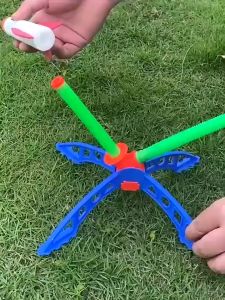 Kids Rocket Launcher Toy Flying Air Pump Foam Skyrockets with Flash Light Outdoor Parent-child Sports Game Children Gift