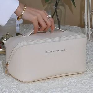 กระเป๋าเก็บสำอาง - กระเป๋าใส่เครื่องสำอางพกพาสะดวก เก้บง่าย ทนทาน ผ้าหนา ชั้นดี มี COD